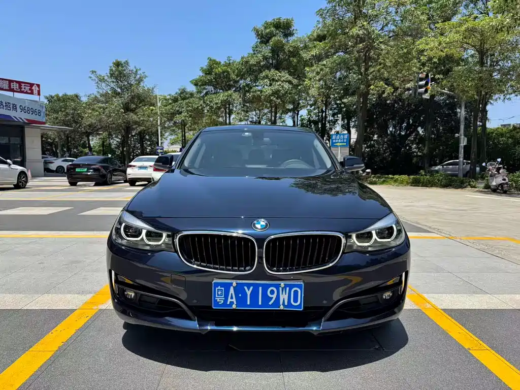 BMW 3 Series GT 2019 — фото 3