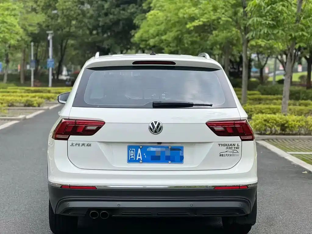 Volkswagen Tiguan L 2018 — фото 9