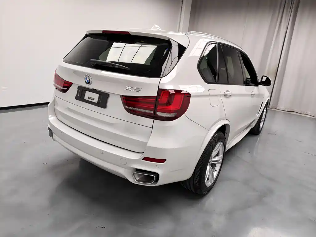 BMW X5 2018 — фото 16
