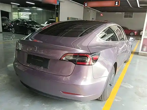 Tesla Model 3 2020
