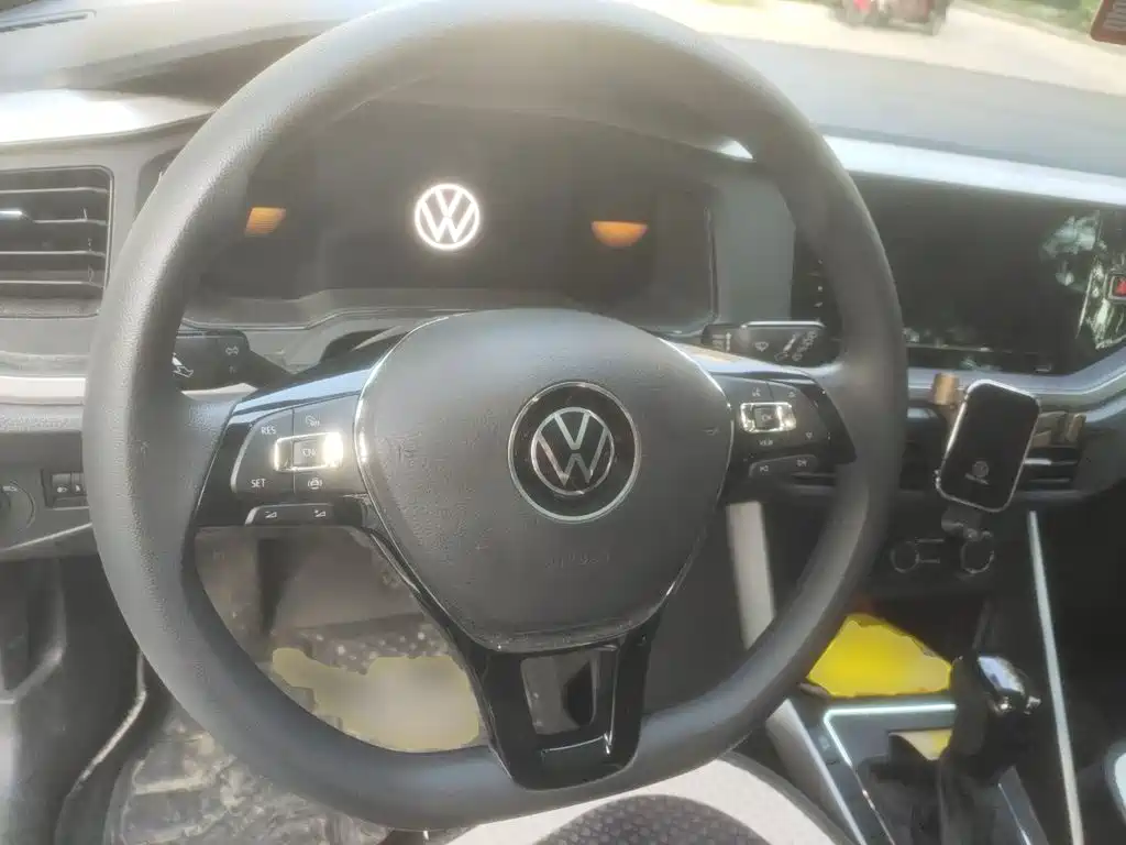 Volkswagen Polo 2023