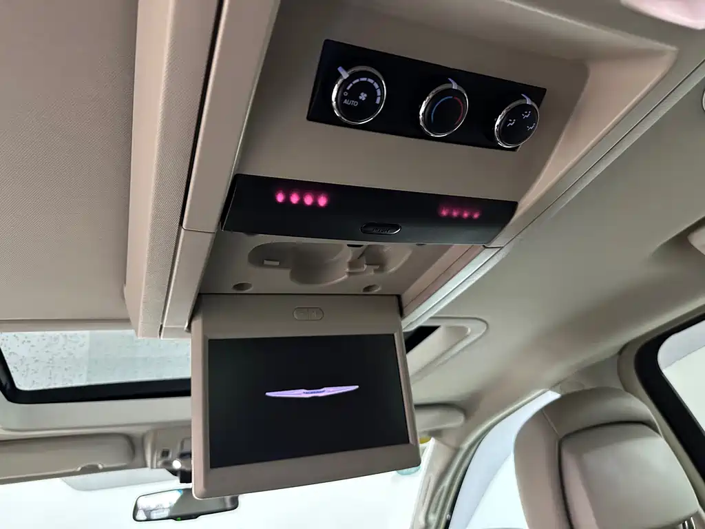 Chrysler Grand Voyager 2014 — фото 19