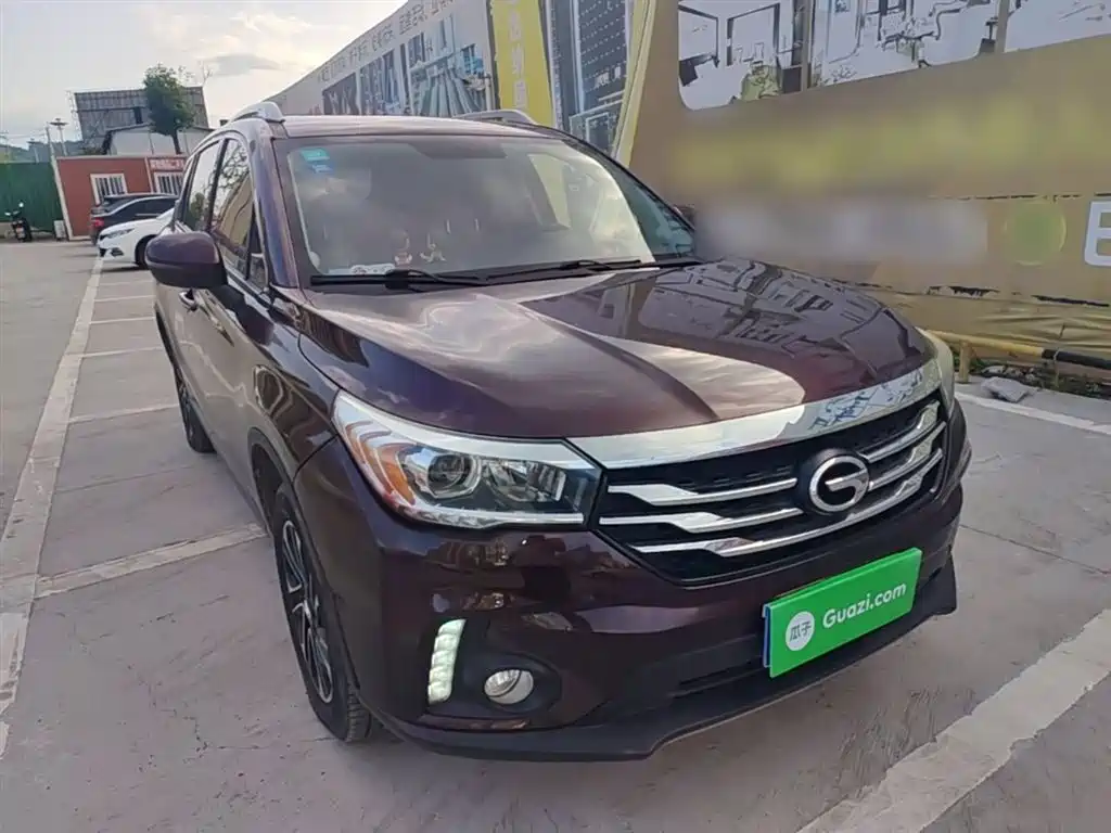 GAC Motor Trumpchi GS4 2015 — фото 4