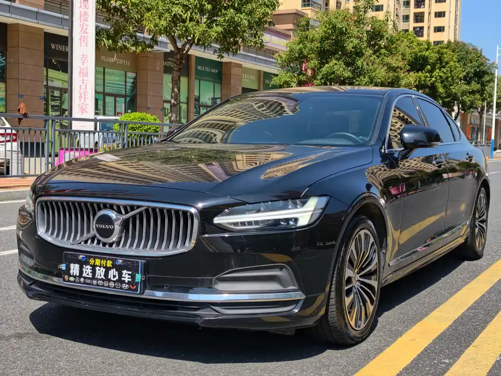 Volvo S90 2022 — фото 1