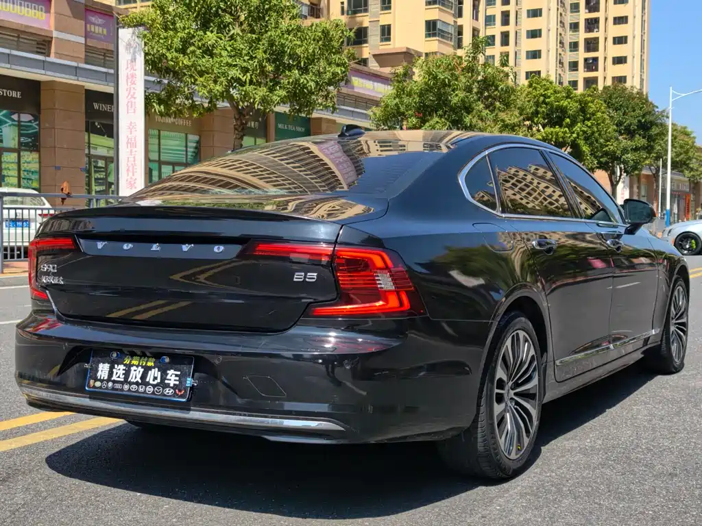 Volvo S90 2022 — фото 4