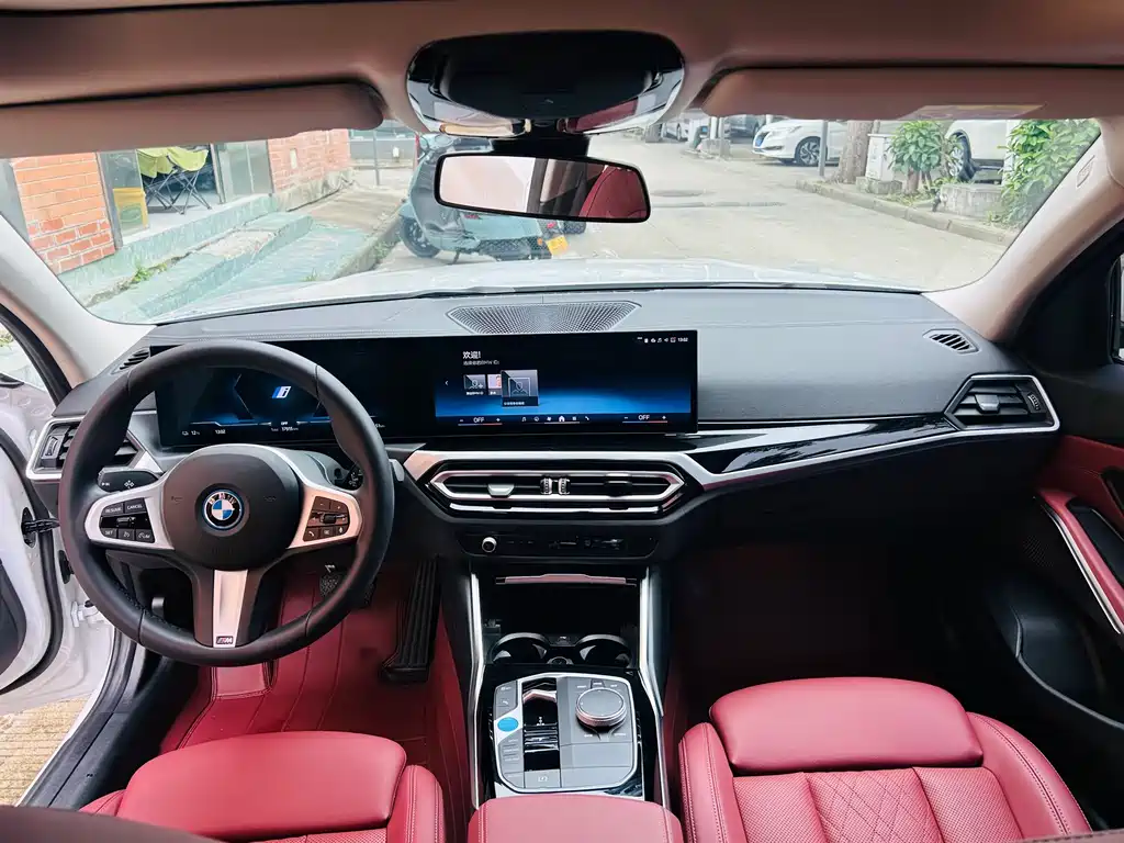 BMW i3 2024 — фото 13