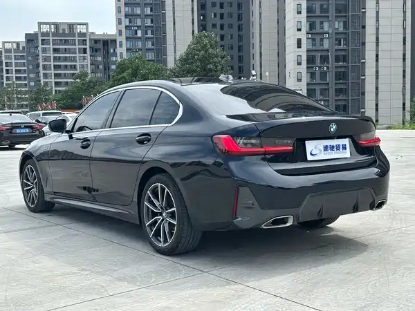 BMW 3 Series 2022