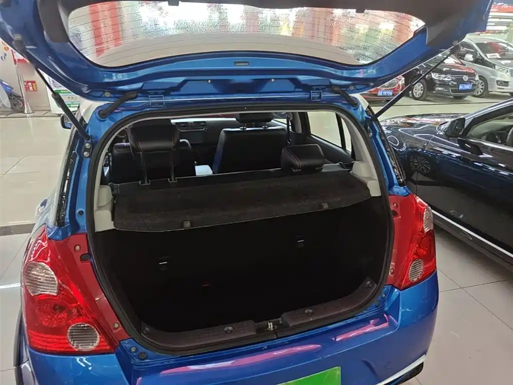 Suzuki Swift 2016 — фото 19