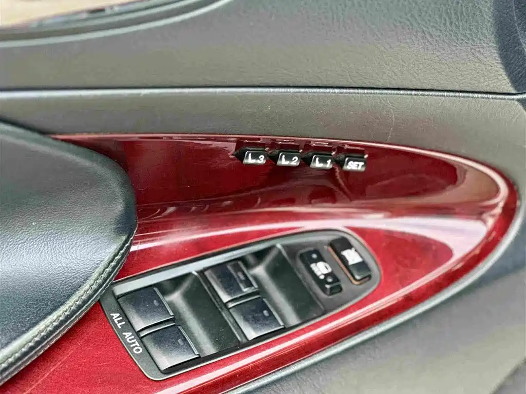 Lexus GS 2005 — фото 22