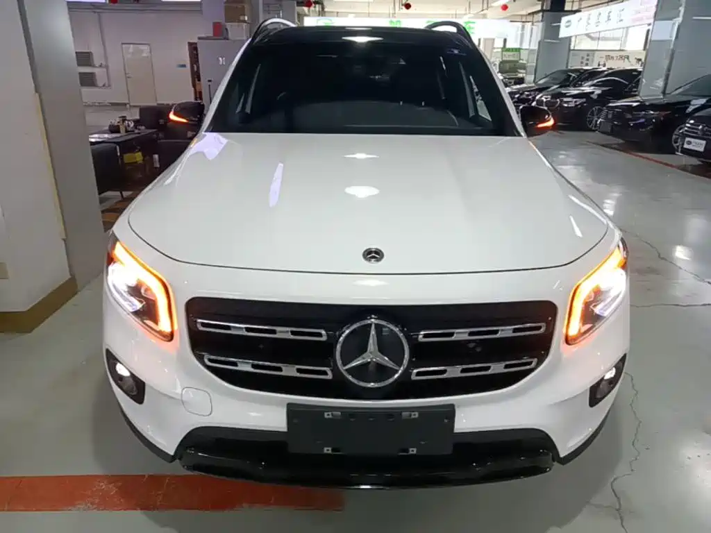 Mercedes-Benz GLB 2022 — фото 3