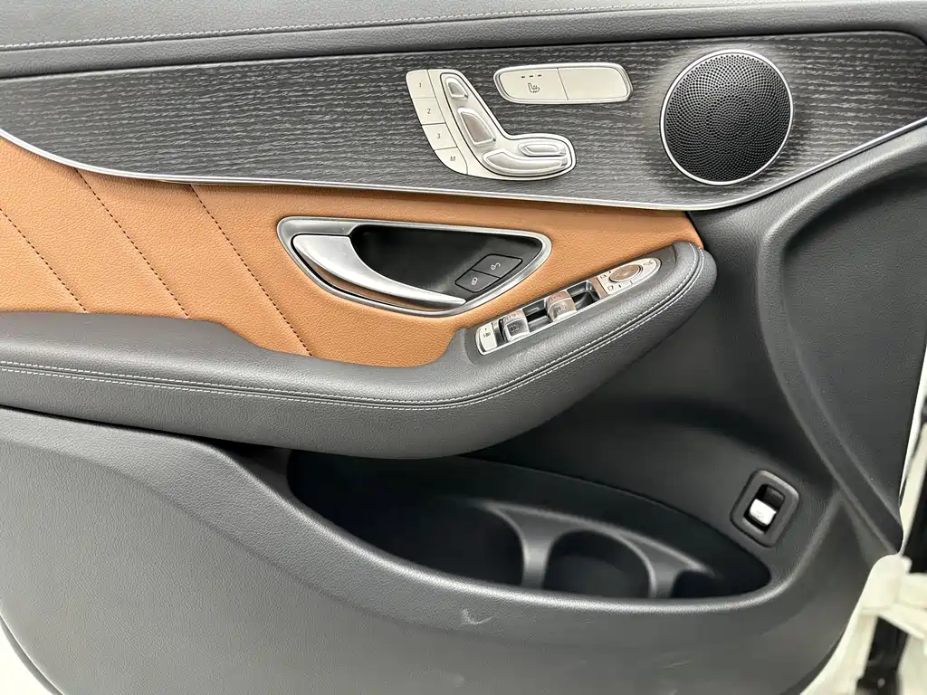 Mercedes-Benz GLC Coupe 2023 — фото 7