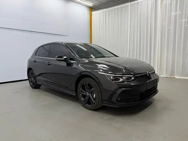 Volkswagen Golf 2022