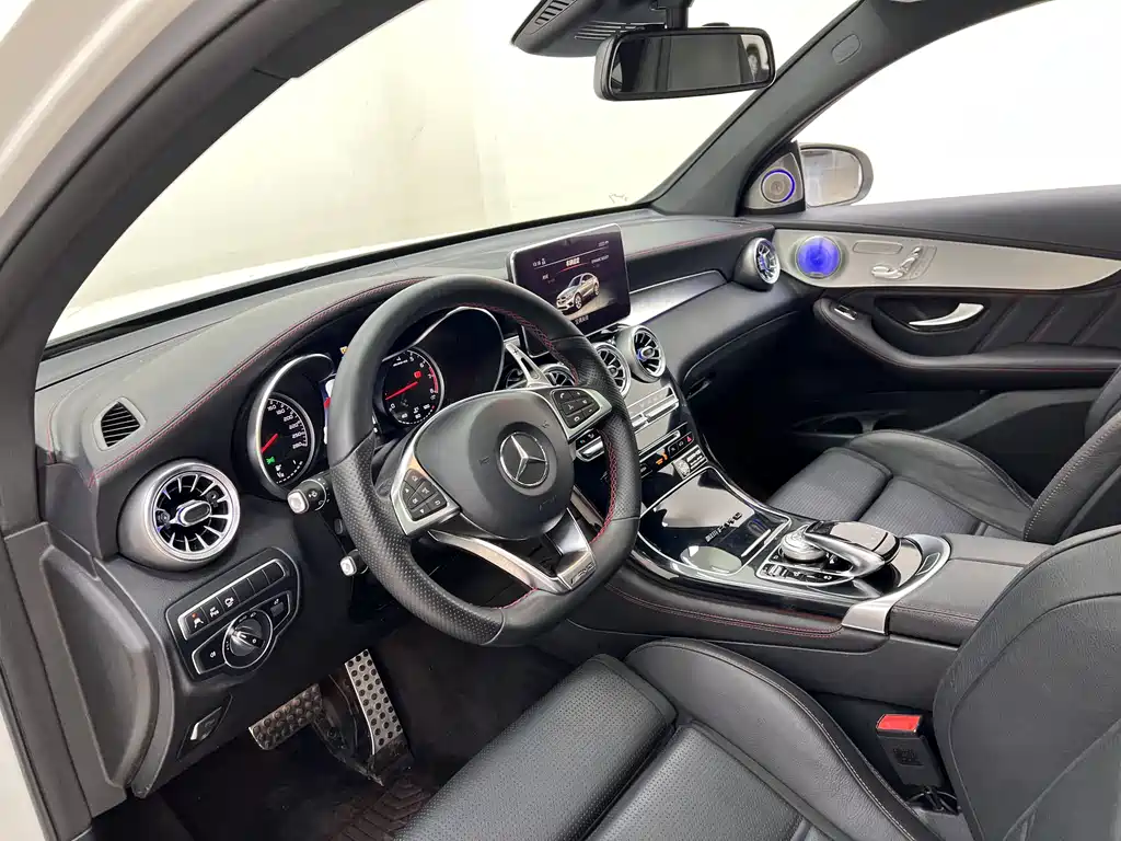 Mercedes-Benz GLC Coupe AMG 2019 — фото 10