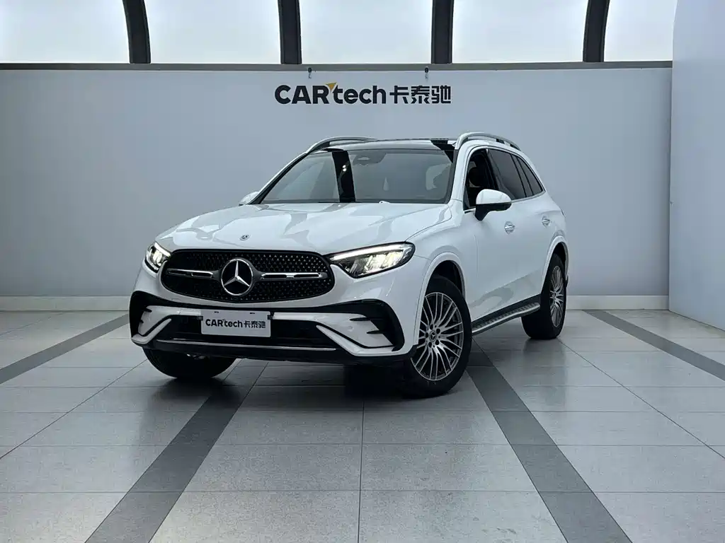 Mercedes-Benz GLC 2023