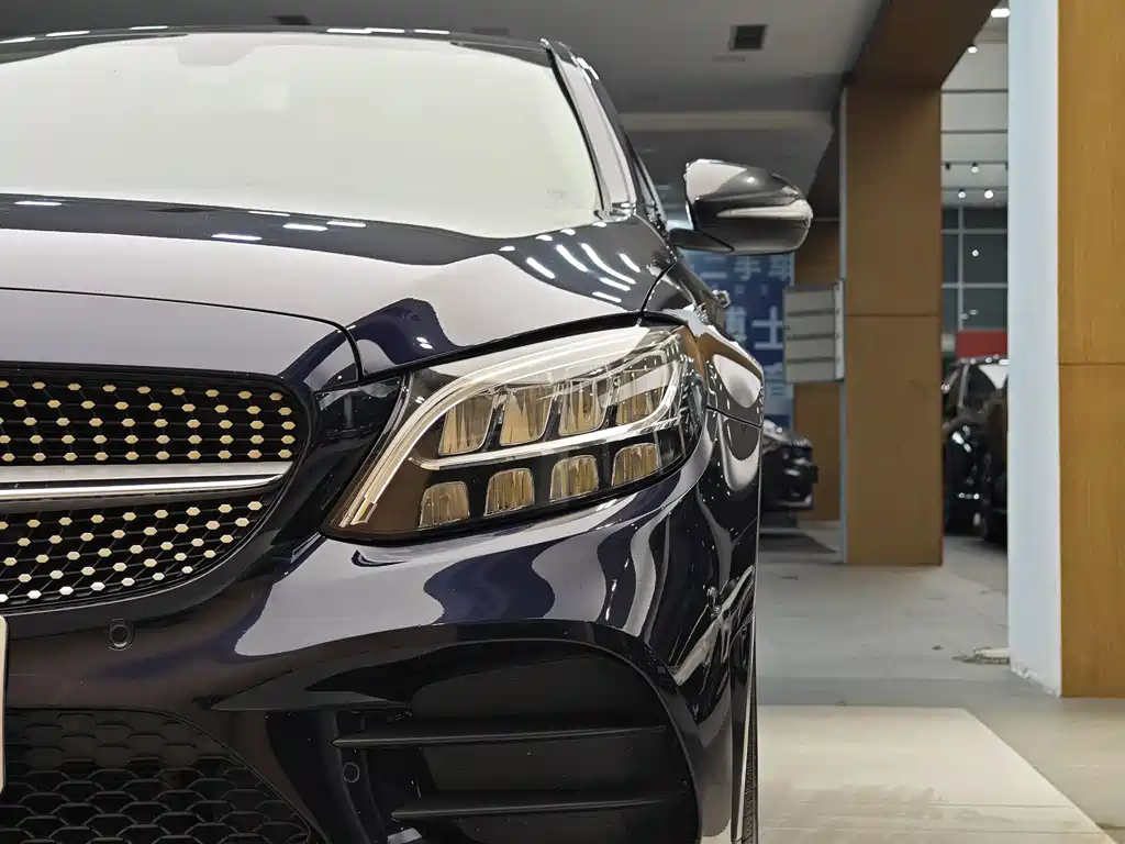 Mercedes-Benz C-Class 2020 — фото 2