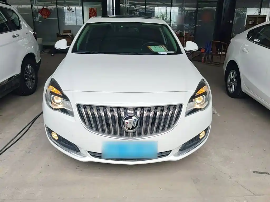 Buick Regal 2015 — фото 3