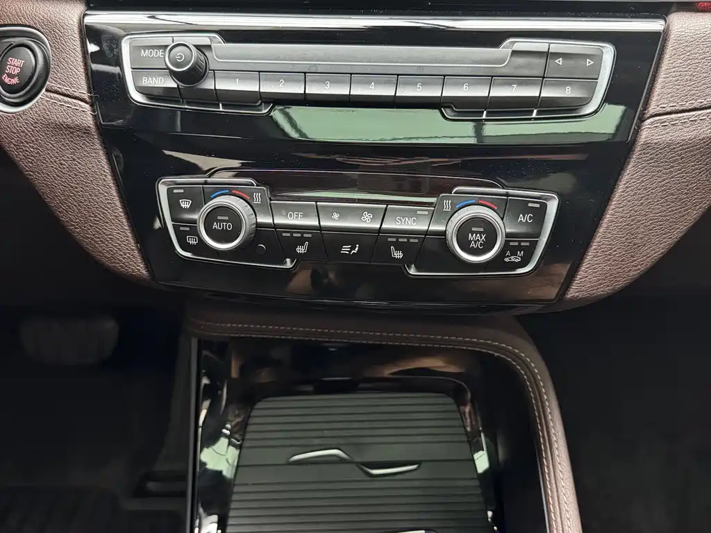 BMW X1 2021 — фото 10