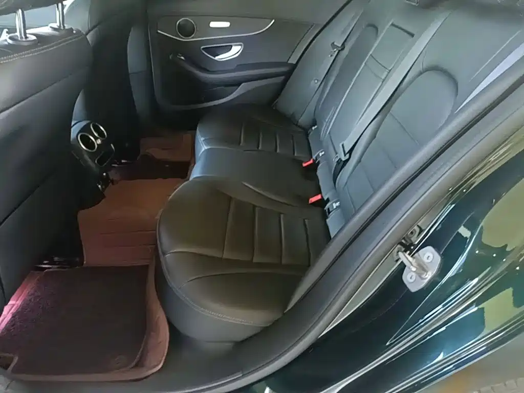 Mercedes-Benz C-Class 2020 — фото 17