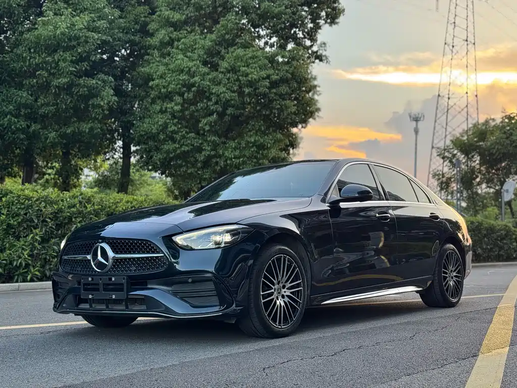 Mercedes-Benz C-Class 2023