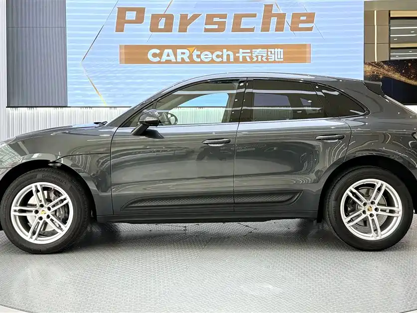 Porsche Macan 2024 — фото 3