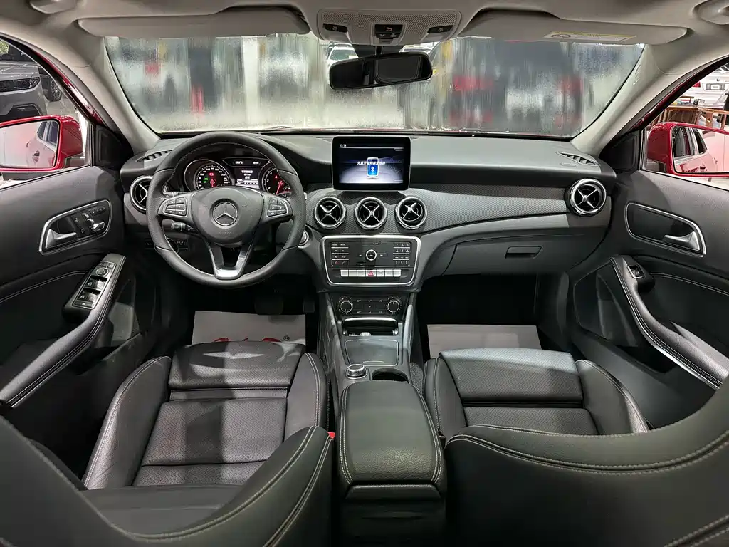 Mercedes-Benz GLA 2018 — фото 8