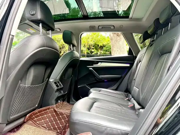 Audi Q5L 2021