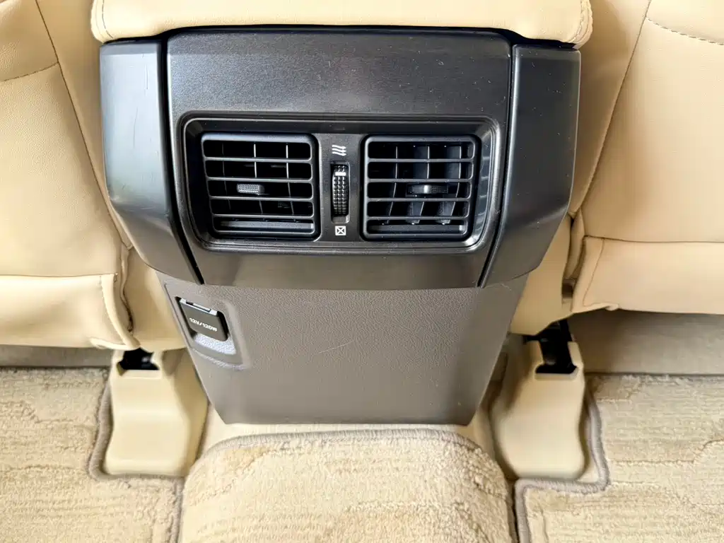 Toyota Prado 2017 — фото 22