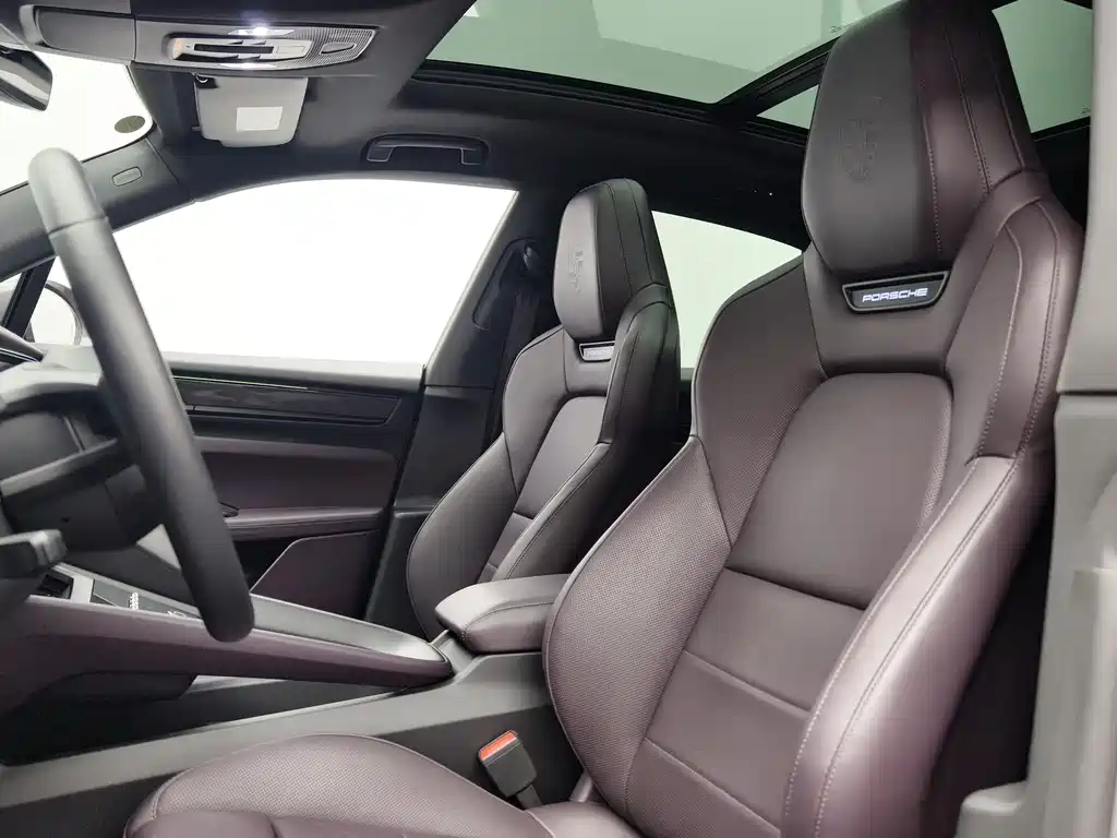 Porsche Macan EV 2025 — фото 12