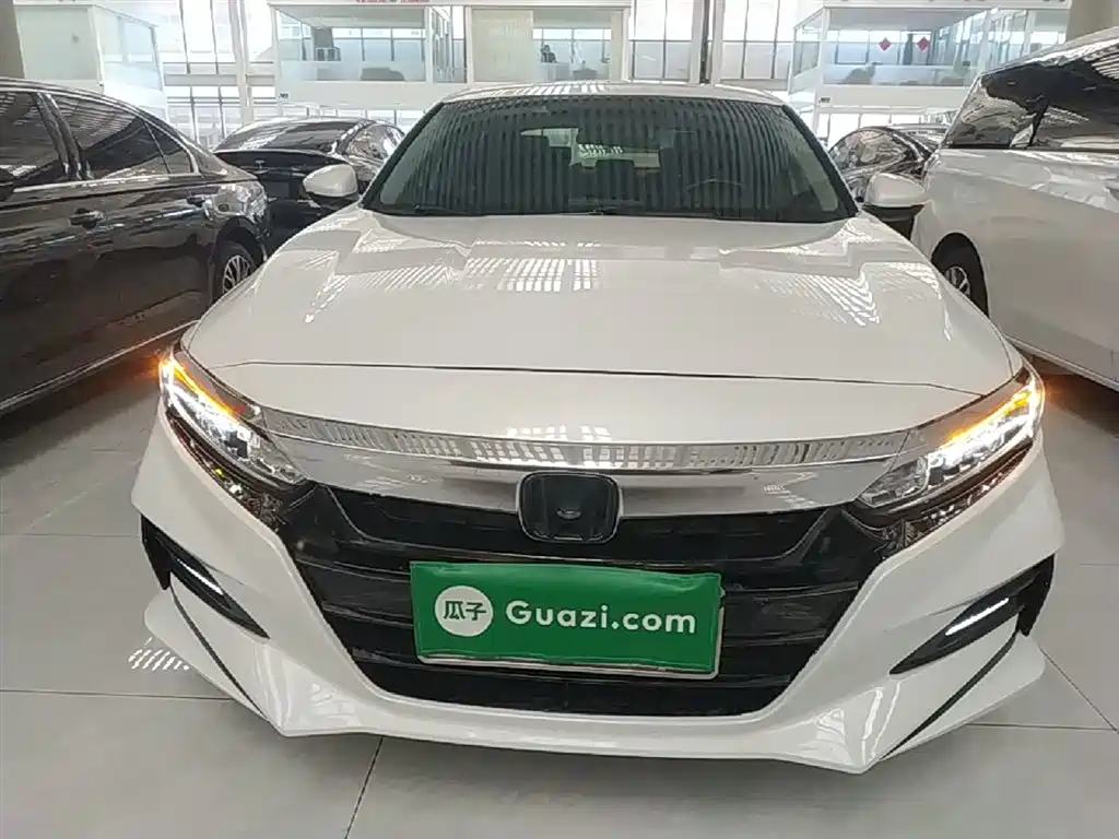 Honda Accord 2020 — фото 3