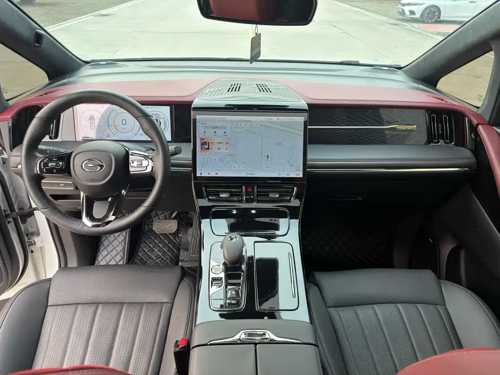 GAC Motor Trumpchi M8 2024 — фото 12