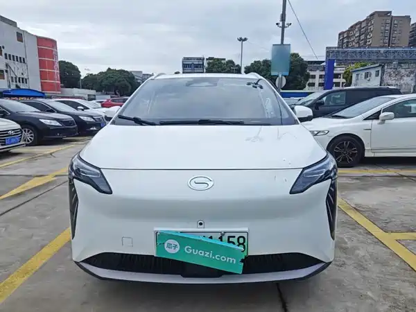 Aion Y 2023