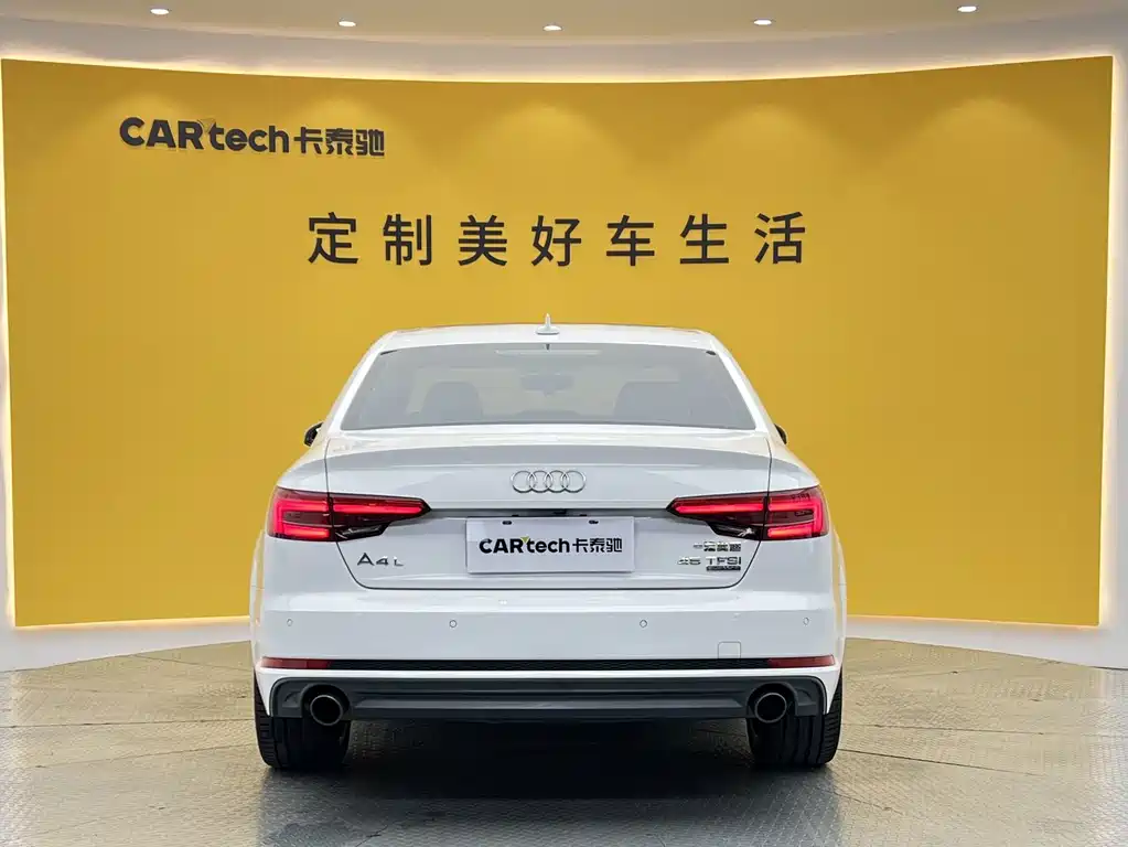 Audi A4L 2017 — фото 24