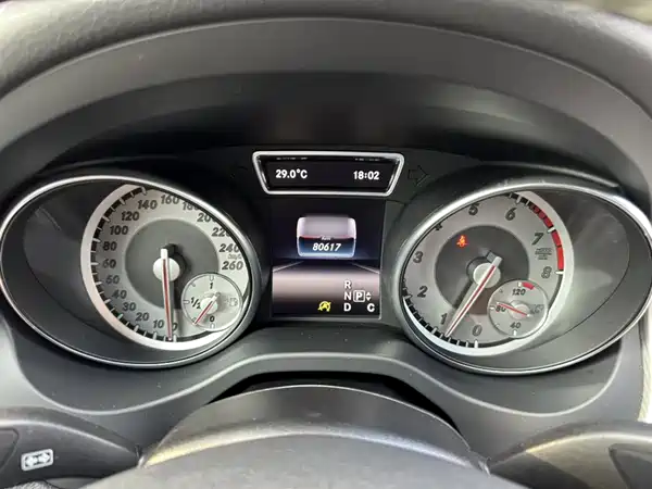 Mercedes-Benz GLA 2016