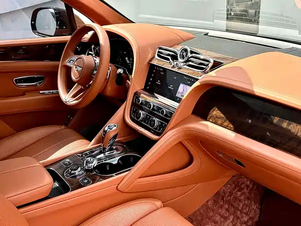 Bentley Bentayga 2021