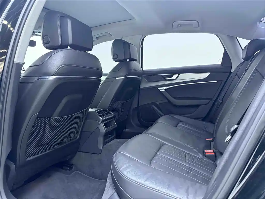 Audi A6L 2019 — фото 20