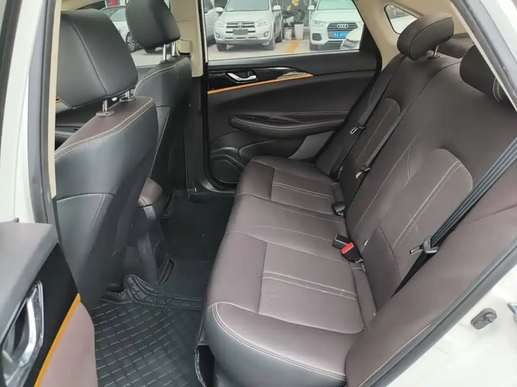 Changan Eado DT 2020 — фото 17