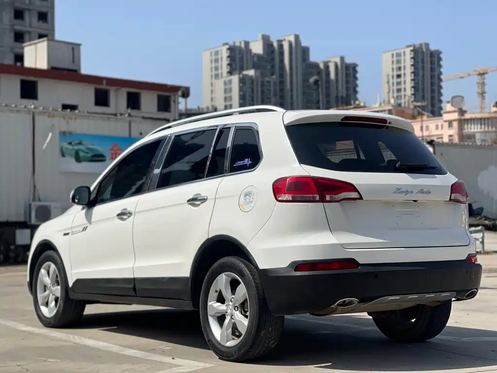 Zotye X5 2016 — фото 15