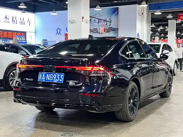 Honda Accord 2025