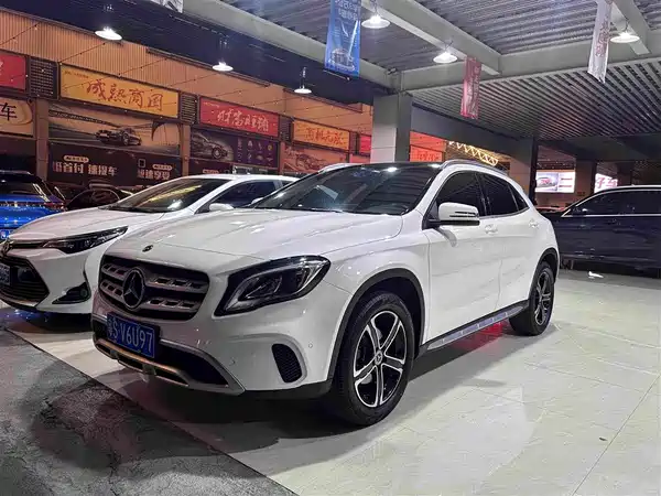 Mercedes-Benz GLA 2019