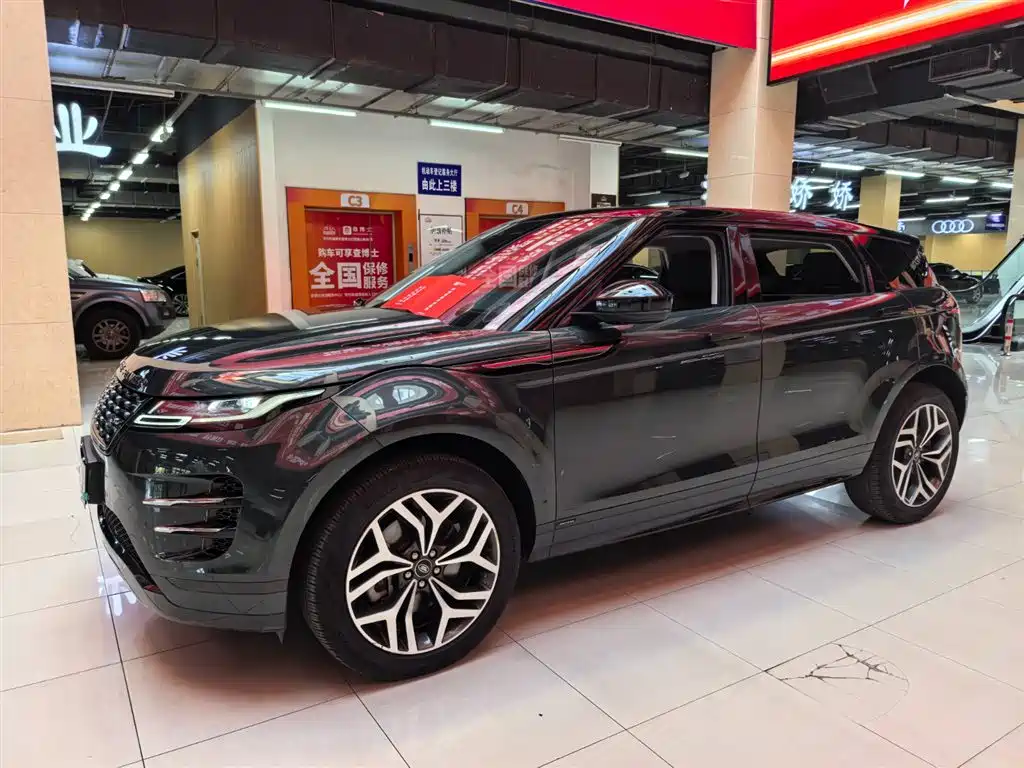 Land Rover Evoque 2021 — фото 1