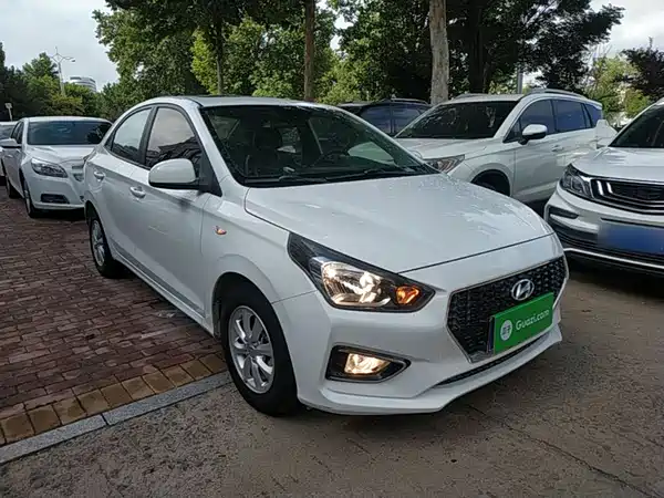 Hyundai Accent 2018