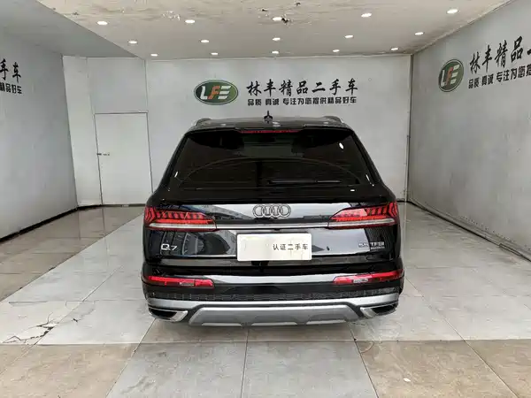 Audi Q7 2022
