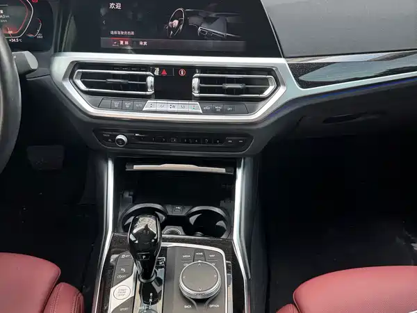 BMW 3 Series 2021