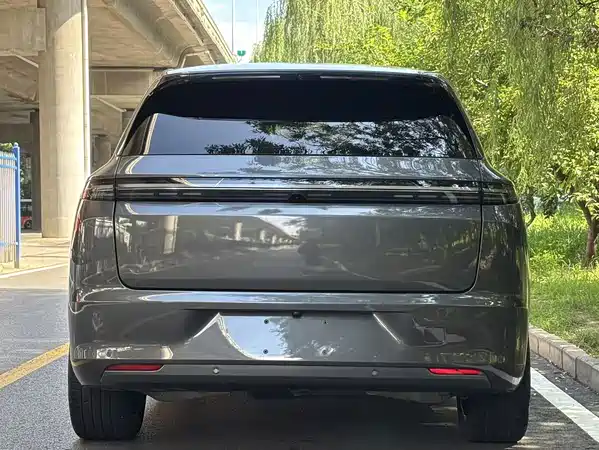 Li Auto L7 2023