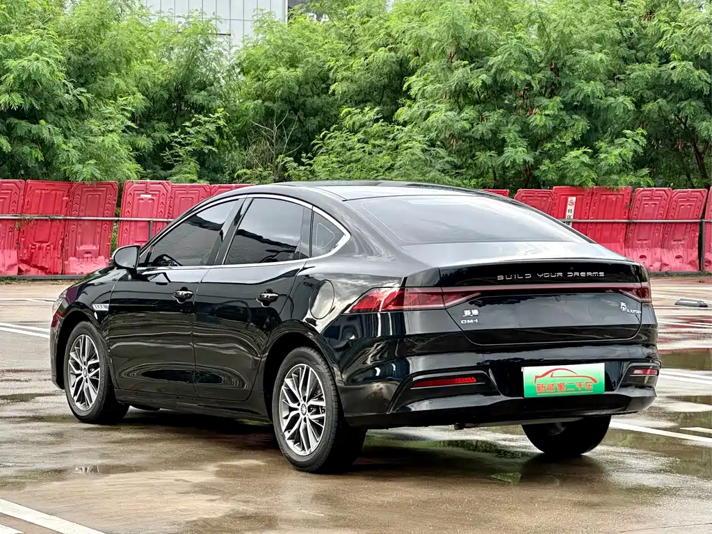 BYD Qin PLUS 2023 — фото 5