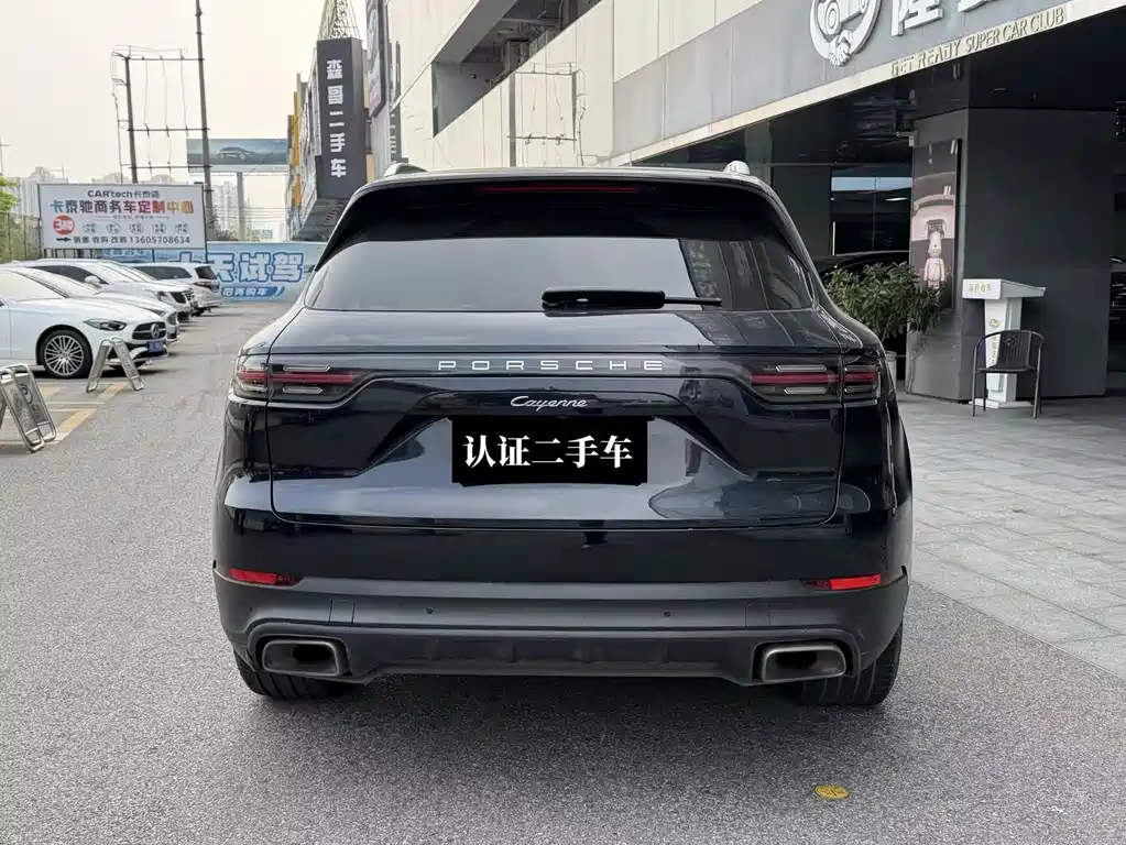 Porsche Cayenne 2018 — фото 7