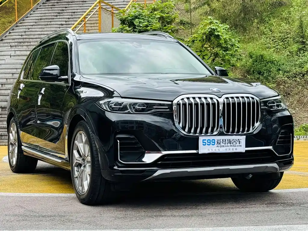 BMW X7 2021 — фото 3