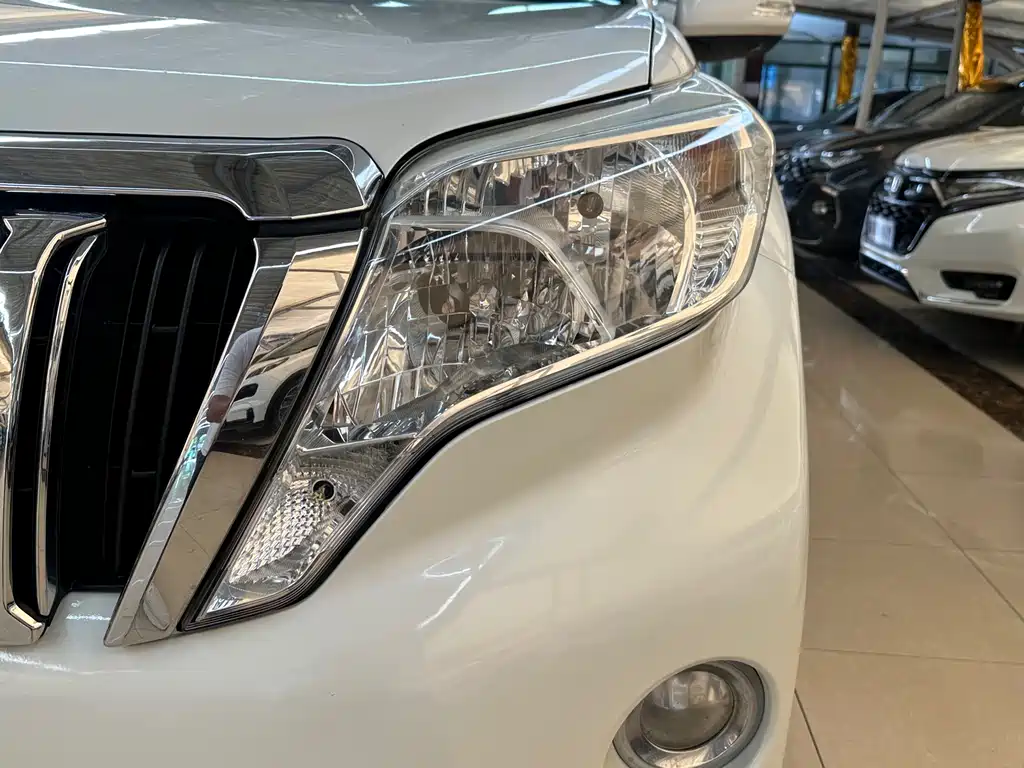 Toyota Prado 2017 — фото 17