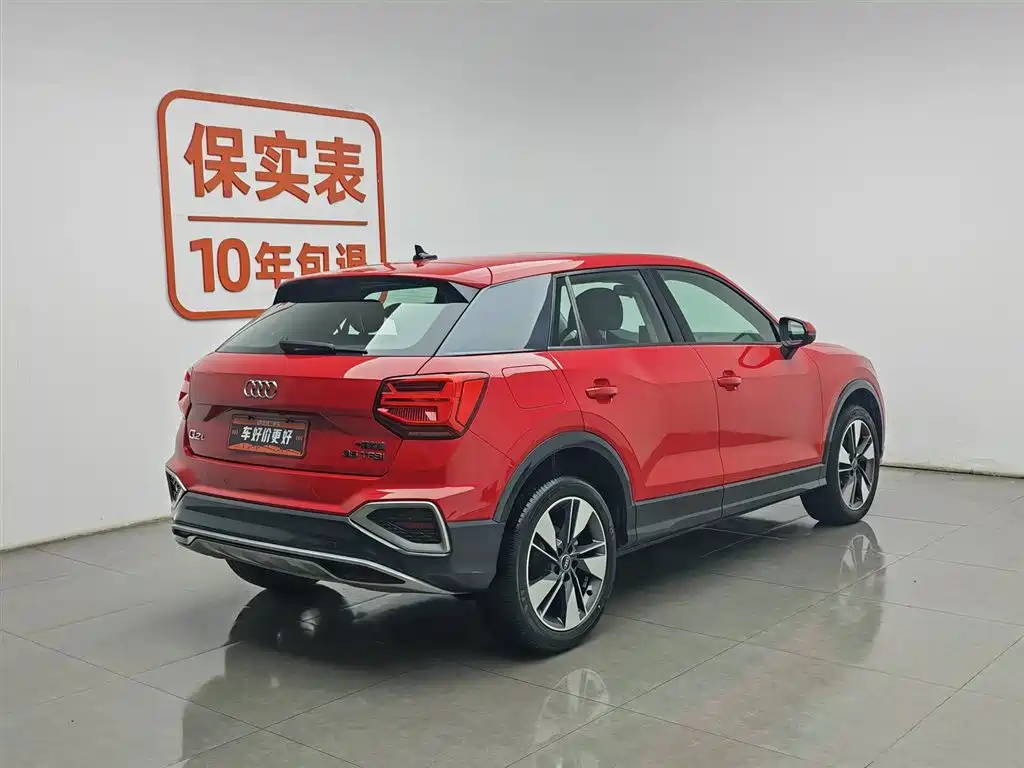 Audi Q2L 2022 — фото 2