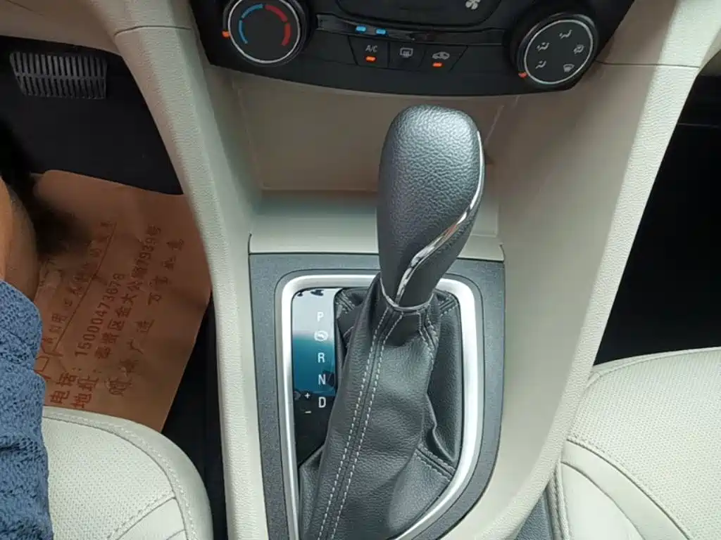 Buick Excelle GT 2020 — фото 14